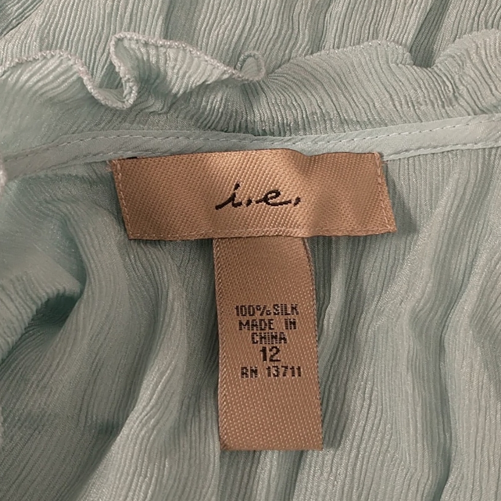 2 Silk Tops Aqua SS Peasant & Button Front Lon Slv - Picture 8 of 14